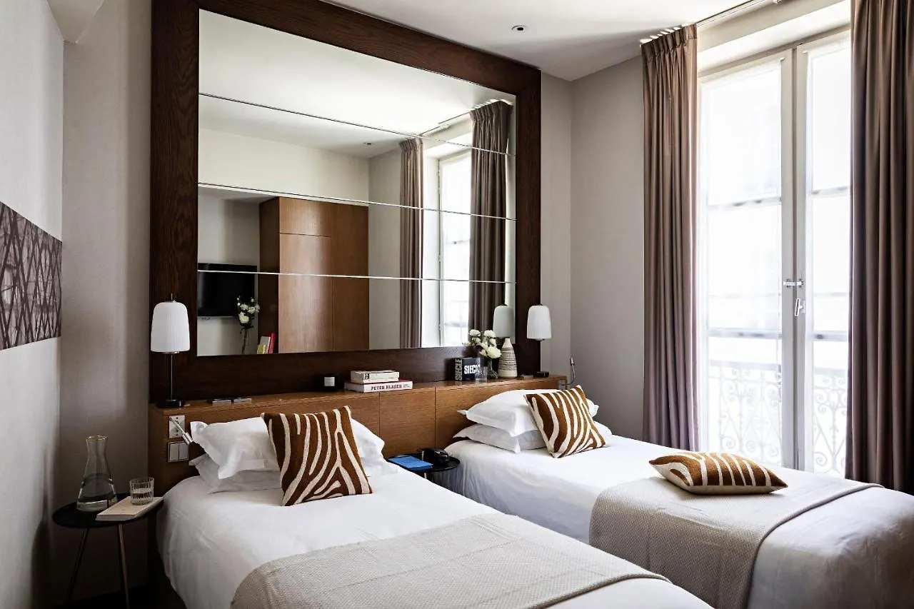Palais De L'elysee By Ihg Hotell 4*