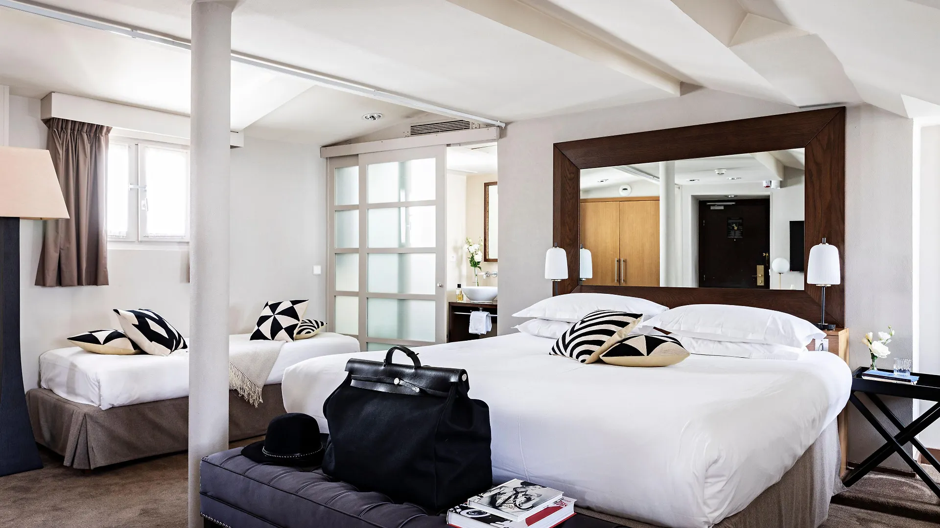 Palais De L'elysee By Ihg Hotel 4*